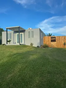 Couples Hideaway w/ Jacuzzi & Movie Theater - Image 3