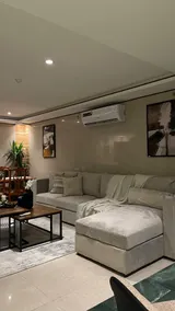 Suite bedroom and living room with a wide view - Image 3