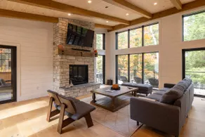 Luxury Lakefront Retreat On Pristine Percy Lake - Image 4