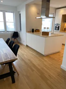 Modern, cozy retreat near the trade fair. - Image 4