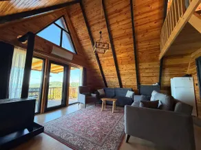 Opera Bungalow - Image 4