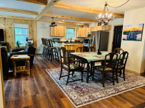 Brand New Cottage in Downtown ER, Pets Welcome - Image 5