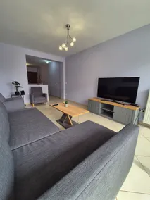 Deluxe Two Bedroom Maisonette FM14 - Image 2