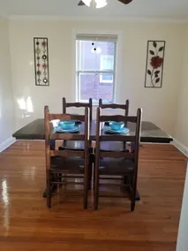 Entire House, 3 Private Parking Spots - Image 4
