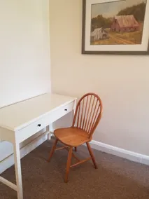Entire House, 3 private parking spots - Image 4
