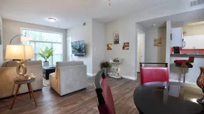 Cozy Comfort of Midtown Atlanta /2 bedroom /2 bath - Image 5