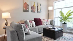Cozy Comfort of Midtown Atlanta /2 bedroom /2 bath - Image 2