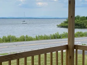 Lake View, Apt 1 - Image 4
