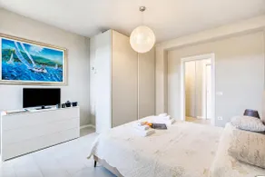 Viktor Salò | 100m from Lake & Center - Happy Rentals - Image 5