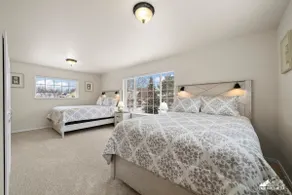 Beautiful Spacious Home - Near Airport - Image 4