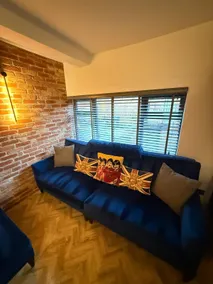 Stylish Home near Alton Towers Peak District Ashbourne Derbyshire - Image 4