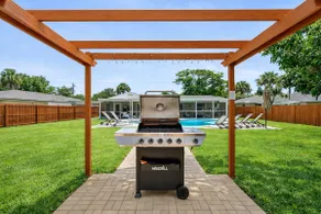 Heated Pool + Jacuzzi | 8 min Beach | Game Room - Image 5