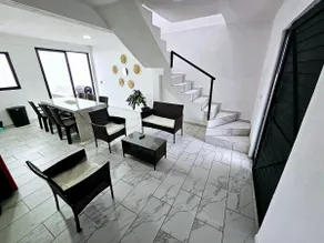 House north of Orizaba - Image 4