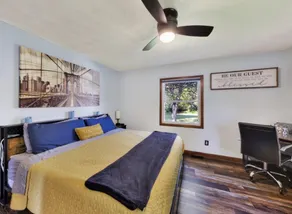 8PPL•King Bed•Arcade•Private Playground•Fire Pit - Image 3