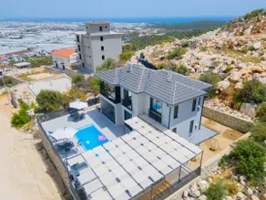 #PeacefulSummerVacationUnderTheBlackRoofOfMyVilla# - Image 4