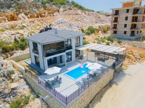 #PeacefulSummerVacationUnderTheBlackRoofOfMyVilla# - Image 5