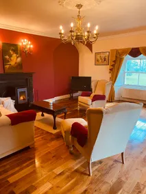 Stunning Victorian Charm - Image 3