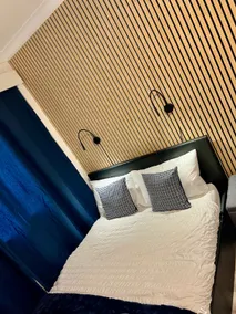 Small Soho Inn Flat 1A - Image 4