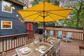 Cowboy Pool • Huge Yard • Near SoCo • Sleeps 16 - Image 3