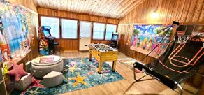 Spacious 6BR w/Game Rooms & Chef Kitchen by I-95 - Image 2