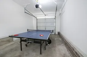 Spacious 6BR w/Game Rooms & Chef Kitchen by I-95 - Image 5