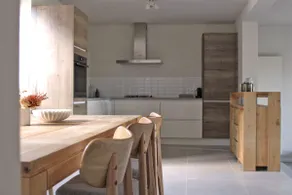 Stylish home with privacy, comfort, and parking - Image 5