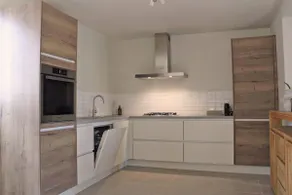 Stylish home with privacy, comfort, and parking - Image 4
