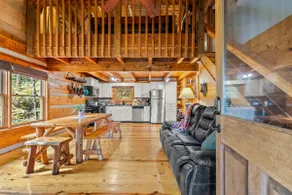 MTN VIEWS•Hot Tub Movie Nights•Near National Park - Image 4