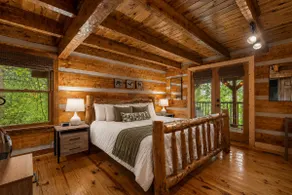 MTN VIEWS•Hot Tub Movie Nights•Near National Park - Image 3