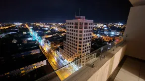 Central apartment with a beautiful view - Image 3