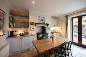 Linden house/Slane Village/near Newgrange - Image 3