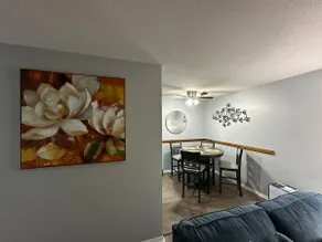St. Paul Apt Perfect Location - Image 3