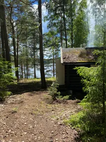 Log cabin with canoe on the waterfront! - Image 5