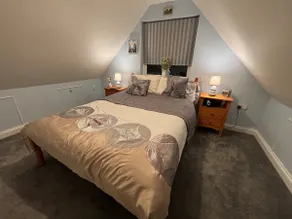 A “Home away from home” with spectacular views - Image 4