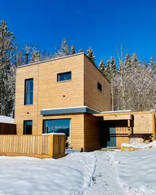 Beautiful home with Nordic bath and unobstructed view - Image 3