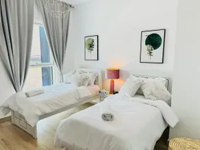 Beautiful apartment steps away from Ferrari world - Image 5