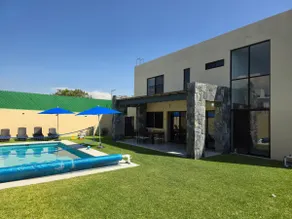 Residence with a pool in Oaxtepec - Image 2