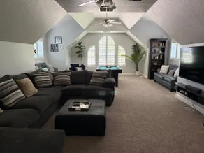 Luxury Retreat • Game Rm • 3 King - Image 3