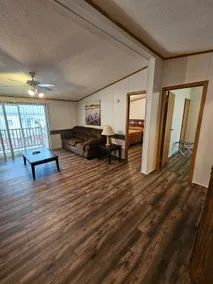 House in Lakeview - Image 4