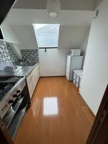 Barry's Apartments 2 mins to station, Duplex fami. - Image 3