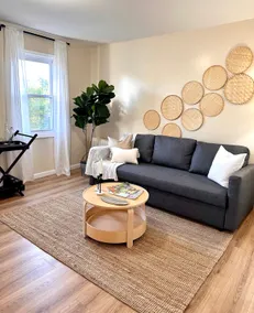 Relaxing Cottage Apt. in Newark - Image 2