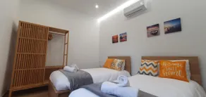 House with garden 25 min from Barcelona by car - Image 3
