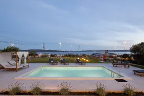 Villa Catherine Sea wiew, heated pool, 4 bedrooms - Image 5