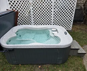 The Gateway | Hottub A/C BBQ Firepit Parks Gardens - Image 4