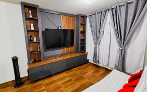 Apartment with Air Conditioning, King Bed and Pool - Image 5