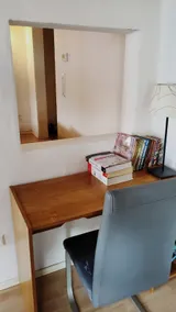 Snuggly Spacious Apartment Near Everything - Image 5