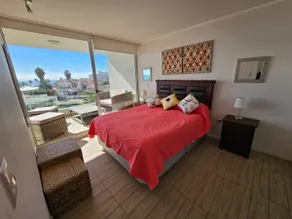 Oceanfront heated pool - Image 3
