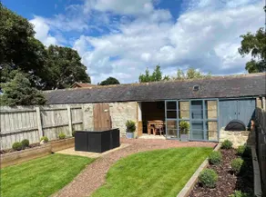 ‘Gabby Cottage’ Cosy Coastal Cottage - Image 2