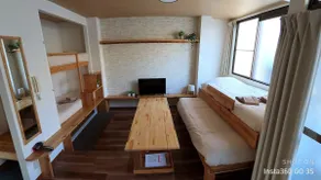 Yas's Apartment, Family Apartment 201 - Image 4