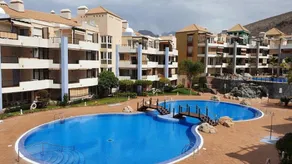 Lyxig villa med luftkonditionering och privat pool i Los Cristianos - Image 3